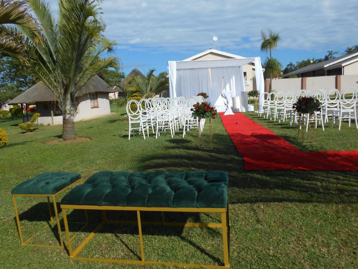Noma-Nini Lodge ไวท์ริเวอร์ ภายนอก รูปภาพ