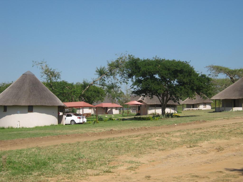 Noma-Nini Lodge ไวท์ริเวอร์ ภายนอก รูปภาพ